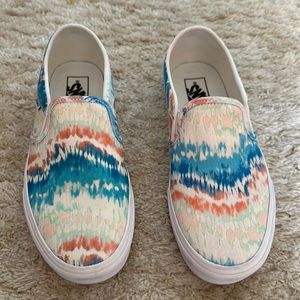 Vans women’s 9.5 slides BRAND NEW